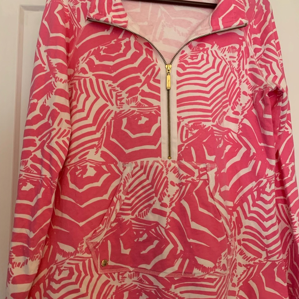 Pink and White Quarter-Zip skipper pop over in good used condition.